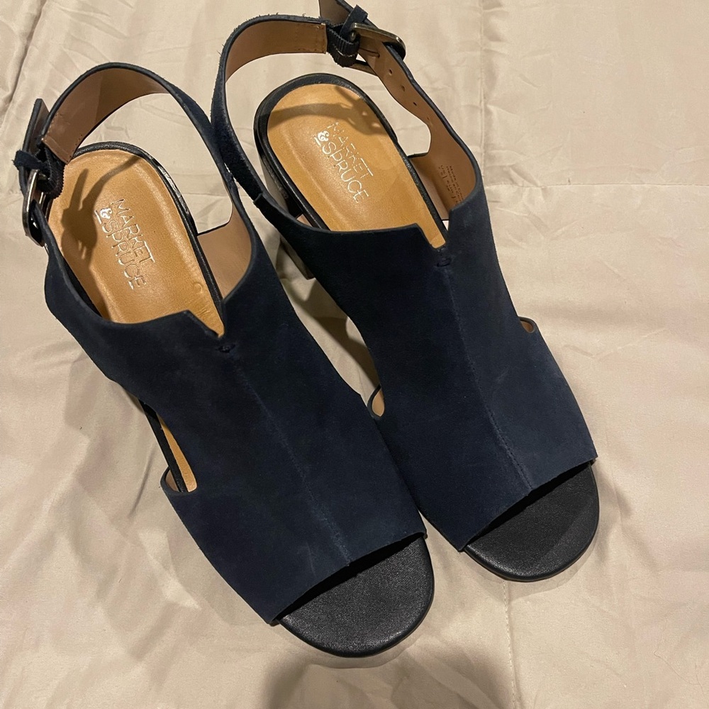 Market & Spruce chunky sandal